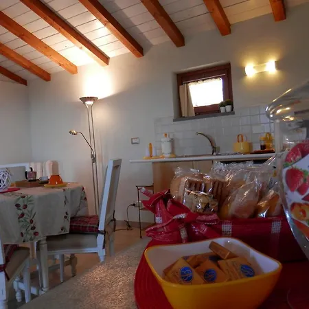 La Corte Alloggio per agriturismo *