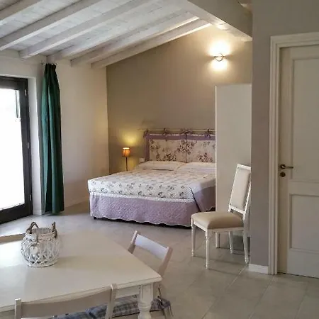 Alloggio per agriturismo La Corte